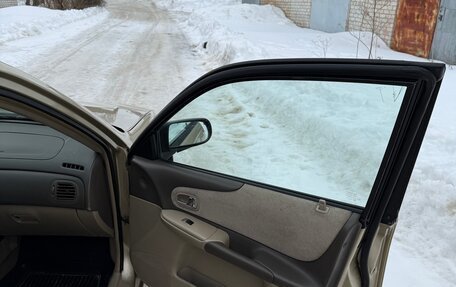 Mazda Protege, 2001 год, 260 000 рублей, 9 фотография