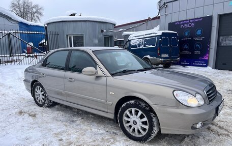 Hyundai Sonata IV рестайлинг, 2011 год, 700 000 рублей, 3 фотография