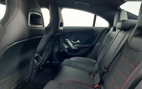 Mercedes-Benz CLA, 2019 год, 3 199 000 рублей, 17 фотография