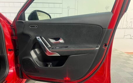 Mercedes-Benz A-Класс, 2018 год, 2 720 000 рублей, 26 фотография