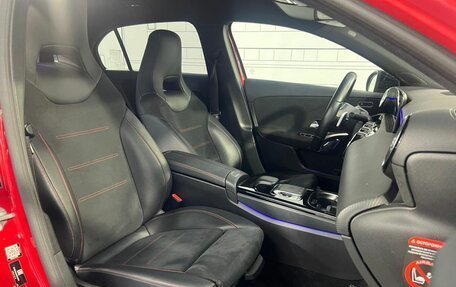 Mercedes-Benz A-Класс, 2018 год, 2 720 000 рублей, 27 фотография