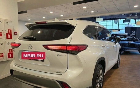 Toyota Highlander, 2026 год, 5 590 000 рублей, 8 фотография