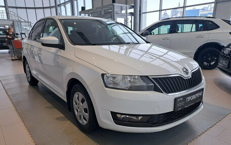 Skoda Rapid I, 2018 год, 1 145 000 рублей, 7 фотография