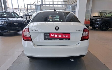 Skoda Rapid I, 2018 год, 1 145 000 рублей, 10 фотография