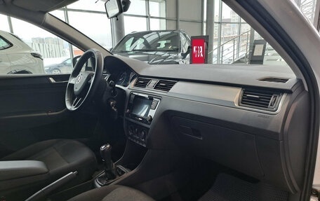 Skoda Rapid I, 2018 год, 1 145 000 рублей, 15 фотография