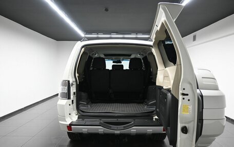 Mitsubishi Pajero IV, 2014 год, 2 245 000 рублей, 7 фотография