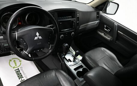 Mitsubishi Pajero IV, 2014 год, 2 245 000 рублей, 9 фотография