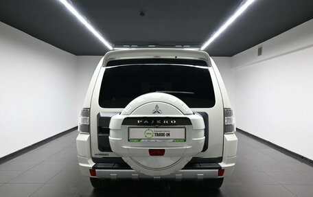 Mitsubishi Pajero IV, 2014 год, 2 245 000 рублей, 4 фотография