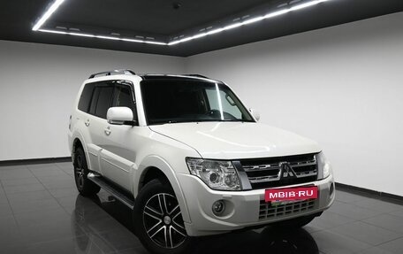 Mitsubishi Pajero IV, 2014 год, 2 245 000 рублей, 5 фотография