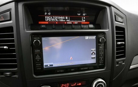 Mitsubishi Pajero IV, 2014 год, 2 245 000 рублей, 17 фотография