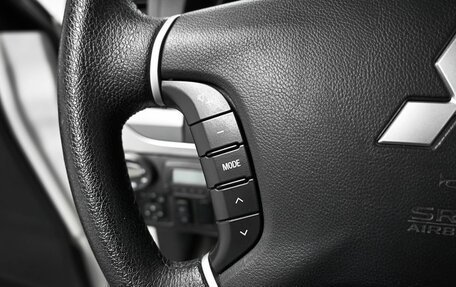 Mitsubishi Pajero IV, 2014 год, 2 245 000 рублей, 20 фотография