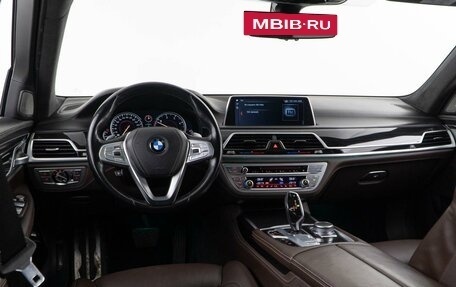 BMW 7 серия, 2017 год, 3 634 434 рублей, 8 фотография
