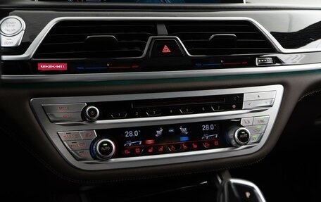 BMW 7 серия, 2017 год, 3 634 434 рублей, 19 фотография