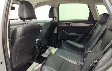 Haval Jolion, 2024 год, 2 350 000 рублей, 18 фотография
