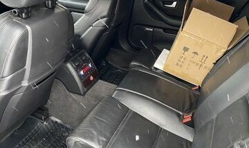 Audi A8, 2006 год, 700 000 рублей, 5 фотография