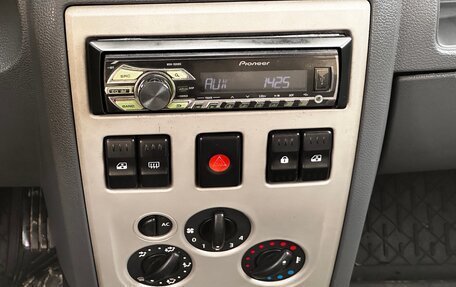 Renault Logan I, 2007 год, 360 000 рублей, 11 фотография