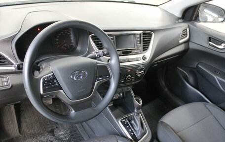 Hyundai Solaris II рестайлинг, 2018 год, 1 329 000 рублей, 10 фотография