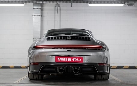 Porsche 911, 2025 год, 33 000 000 рублей, 4 фотография