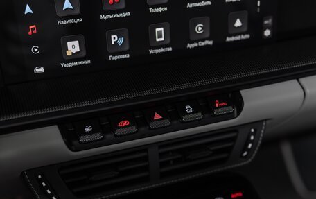 Porsche 911, 2025 год, 33 000 000 рублей, 29 фотография