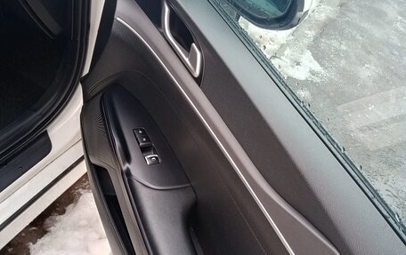 KIA K5, 2020 год, 2 000 000 рублей, 10 фотография