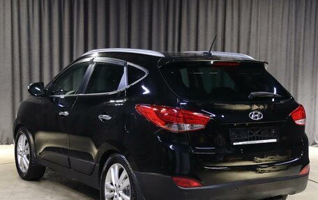 Hyundai ix35 I рестайлинг, 2013 год, 1 019 000 рублей, 4 фотография