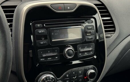 Renault Kaptur I рестайлинг, 2016 год, 1 299 000 рублей, 22 фотография