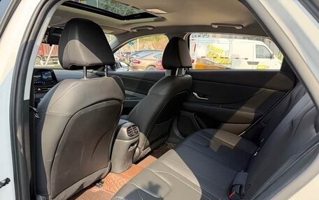 Hyundai Elantra, 2021 год, 1 093 000 рублей, 8 фотография