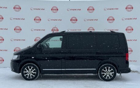 Volkswagen Multivan T5, 2011 год, 2 239 000 рублей, 2 фотография