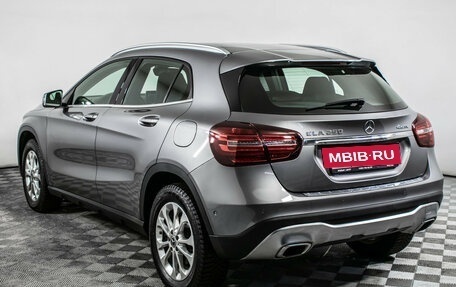 Mercedes-Benz GLA, 2017 год, 2 690 000 рублей, 7 фотография