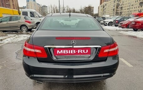 Mercedes-Benz E-Класс, 2012 год, 1 100 000 рублей, 5 фотография