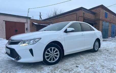Toyota Camry, 2015 год, 2 120 000 рублей, 3 фотография