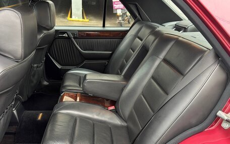 Mercedes-Benz W124, 1991 год, 12 000 000 рублей, 11 фотография