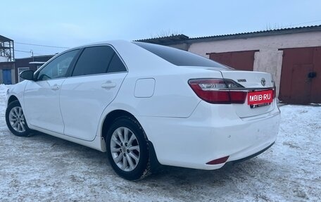 Toyota Camry, 2015 год, 2 120 000 рублей, 9 фотография