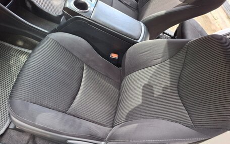 Toyota Prius Alpha I (ZVW40/41), 2019 год, 1 900 000 рублей, 12 фотография