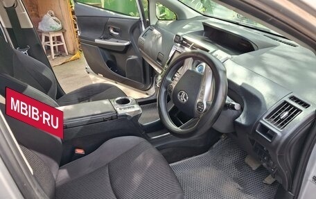 Toyota Prius Alpha I (ZVW40/41), 2019 год, 1 900 000 рублей, 16 фотография