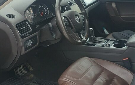 Volkswagen Touareg III, 2012 год, 2 150 000 рублей, 2 фотография