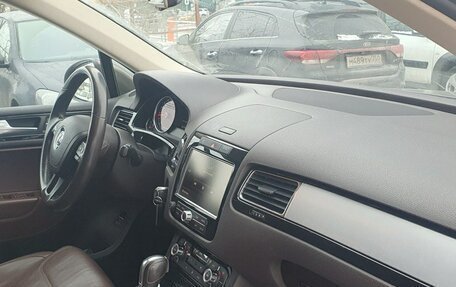 Volkswagen Touareg III, 2012 год, 2 150 000 рублей, 3 фотография