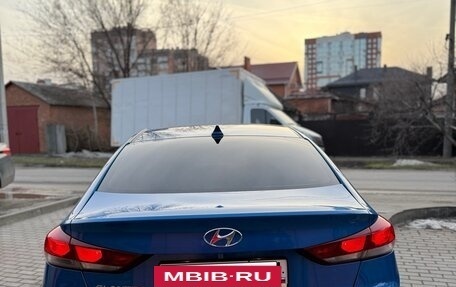 Hyundai Elantra VI рестайлинг, 2017 год, 1 570 000 рублей, 5 фотография