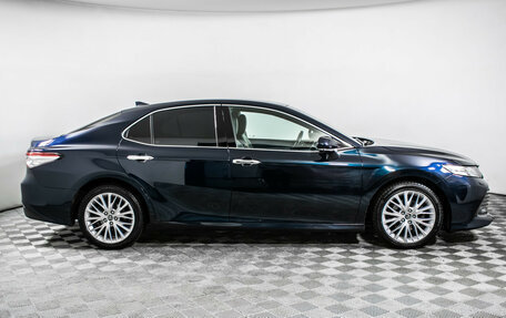 Toyota Camry, 2019 год, 2 870 000 рублей, 4 фотография