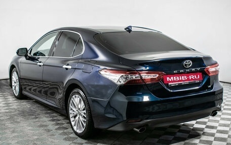 Toyota Camry, 2019 год, 2 870 000 рублей, 7 фотография