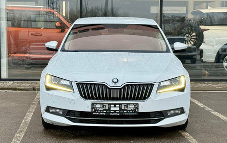 Skoda Superb III рестайлинг, 2018 год, 2 100 000 рублей, 3 фотография