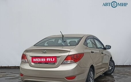 Hyundai Solaris II рестайлинг, 2013 год, 695 000 рублей, 5 фотография