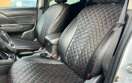 Mitsubishi L200 IV рестайлинг, 2019 год, 2 400 000 рублей, 17 фотография