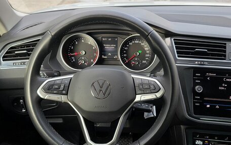 Volkswagen Tiguan II, 2021 год, 3 439 000 рублей, 14 фотография