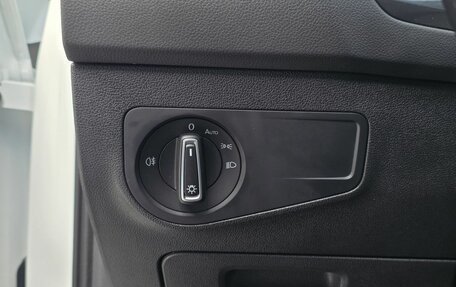 Volkswagen Tiguan II, 2021 год, 3 439 000 рублей, 25 фотография