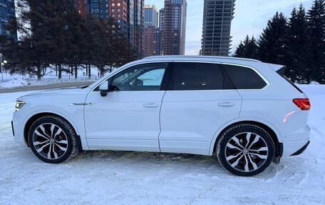 Volkswagen Touareg III, 2019 год, 5 500 000 рублей, 3 фотография