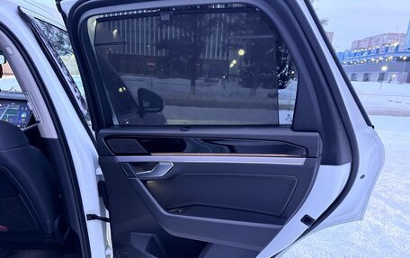 Volkswagen Touareg III, 2019 год, 5 500 000 рублей, 22 фотография