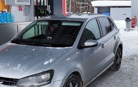 Volkswagen Polo VI (EU Market), 2011 год, 550 000 рублей, 2 фотография