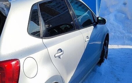 Volkswagen Polo VI (EU Market), 2011 год, 550 000 рублей, 9 фотография