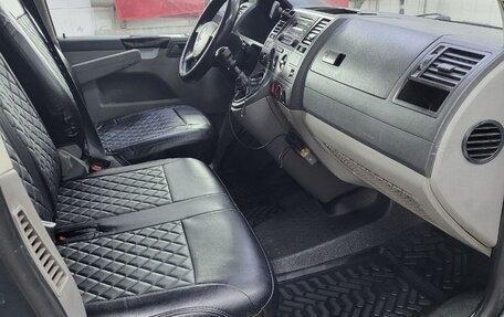 Volkswagen Transporter T5 рестайлинг, 2008 год, 1 350 000 рублей, 9 фотография